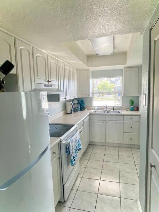 Sparkling 2Bed 1Bath Beach Home - Unit 214 Cocoa Beach Exterior foto