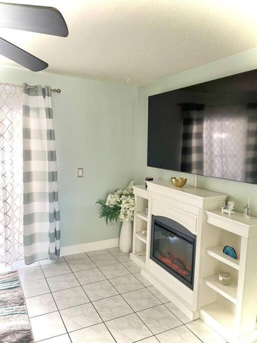 Sparkling 2Bed 1Bath Beach Home - Unit 214 Cocoa Beach Exterior foto